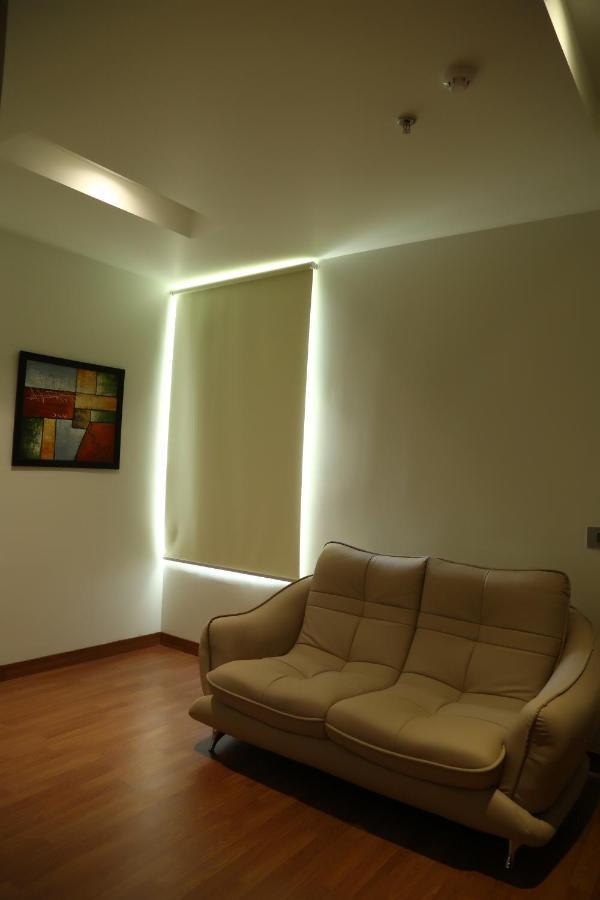 Hotel Imperia Suites Jalandhar Exterior photo